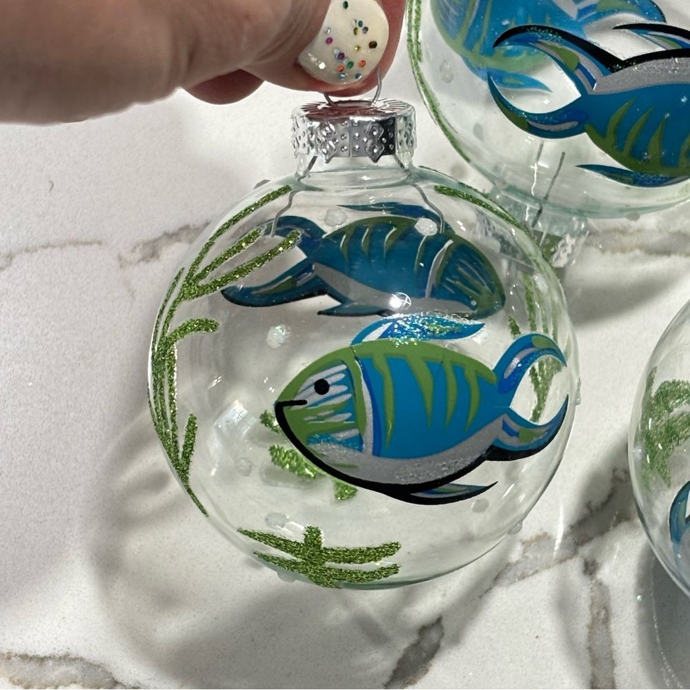 Hand Painted Fish Seaweed Plastic Globe Ball Christmas Ornament Clear Set Of 5